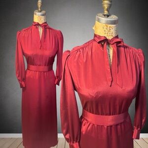 Elegant Red 1970 handmade Women's Dress